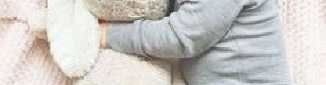 Descoperă Magia Jucăriilor Montessori: Cum Transformă Lumea Bebelușilor Noștri