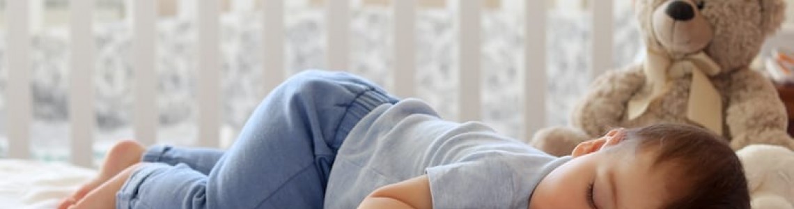 Cum să Fii un Părinte Mai Bun cu Ajutorul Jucăriilor Montessori