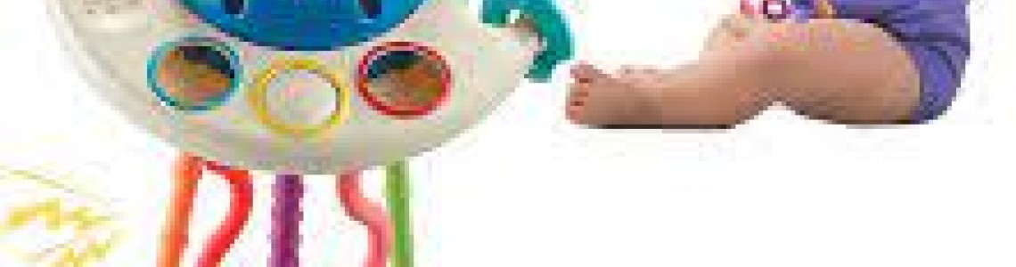 Primii Pași în Lumea Minunată a Bebelușilor: Ghidul CraftyToys pentru Părinți Noi